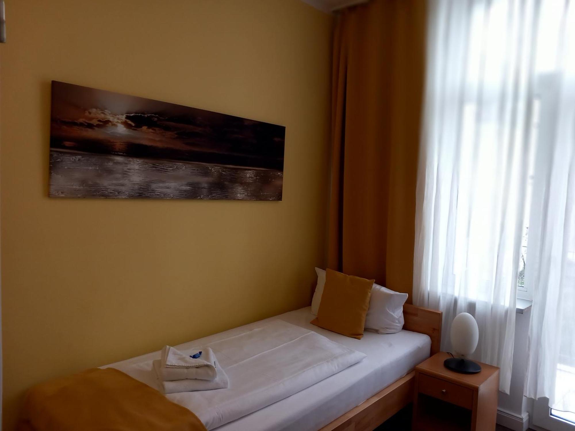 Hotel Karolinger 뒤셀도르프 외부 사진